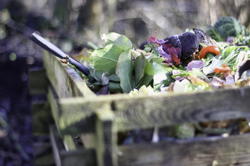 Composting organic waste